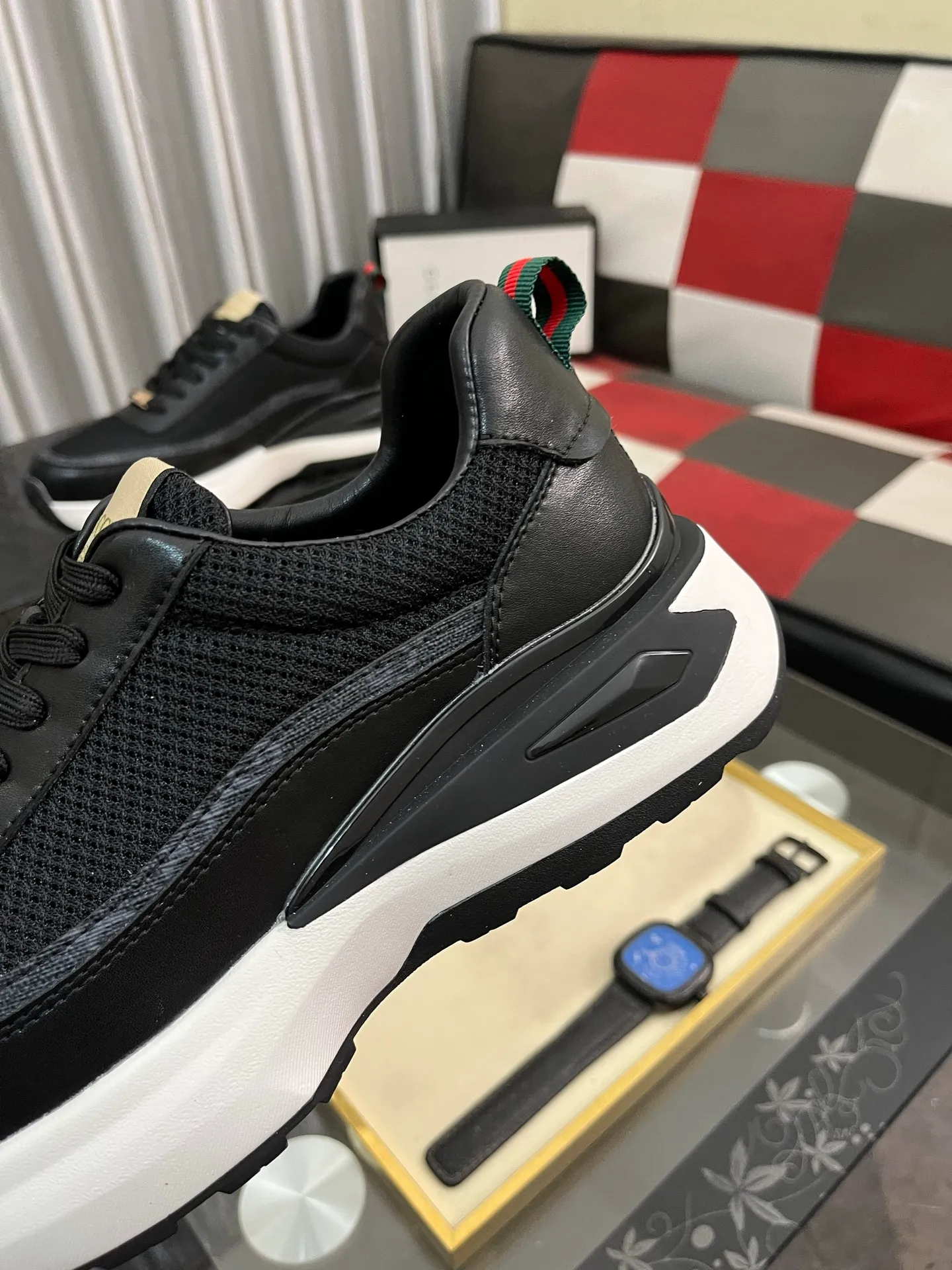 Men's Men's Shoes 💰458 ⌚️⌚️[GUCCI] Gucci men's casual shoes are absolutely popular 🔥The ultimate matching item for trendy men! The charm of super texture is irresistible, the main recommendation, the flower leather color is bright! The upper is made of high-quality brand printed fabric with cowhide, breathable leather lining and wear-resistant rubber sole, noble and elegant! Extremely comfortable🎁🎁You can be as handsome as you want💪 38-443️⃣colors available